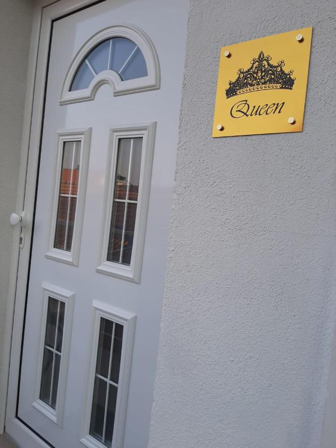 Apartment Queen เบลเกรด ภายนอก รูปภาพ